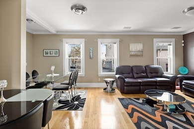 87 Tolman St unit 87, West Newton, MA 02465 - photo 5