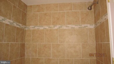 2206 Columbia Ave, Hyattsville, MD 20785 - photo 6