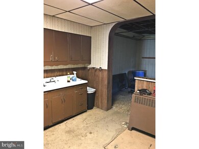 257 Lafayette St, Tamaqua, PA 18252 - photo 3