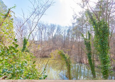 1520 Oaklake Dr NE, Dalton, GA 30721 - photo 2