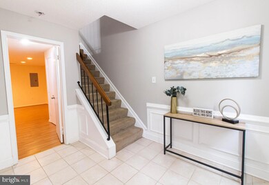 13909 Gunners Place, Centreville, VA 20121 - photo 3