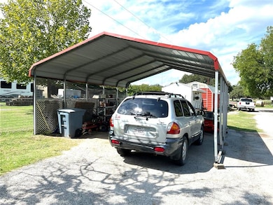 1505 Dicey Rd, Weatherford, TX 76085 - photo 4