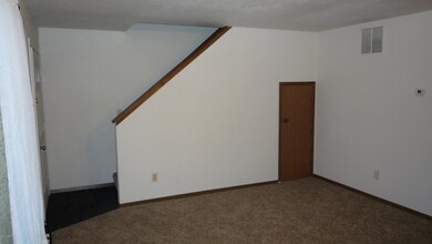 8500 Moss Ct (20)