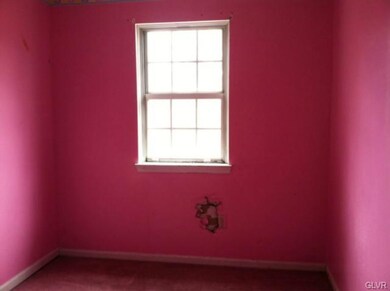 417 Old Forge Dr, Bath, PA 18014 - photo 7