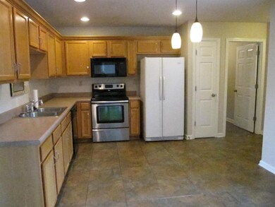 35 Brookhaven Dr, Oakland, TN 38060 - photo 5