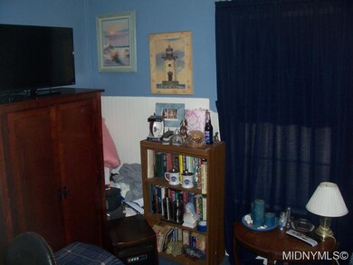 Den Or Bedroom