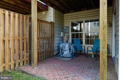 46736 Graham Cove Square, Sterling, VA 20165 - photo 4