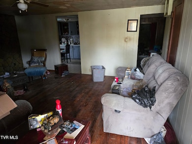 998 Bristol Caverns Hwy, Bristol, TN 37620 - photo 6