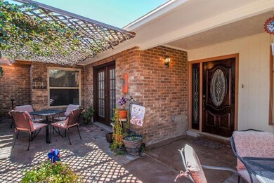 1741 Vista Real Dr, El Paso, TX 79935 - photo 5