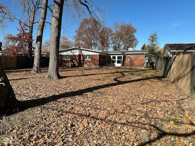 6149 Woodfox Ct, Indianapolis, IN 46226 - photo 5