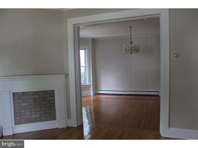213 Morrison Ave unit 215, Hightstown, NJ 08520 - photo 2