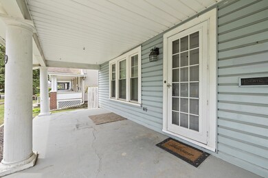 4_front porch