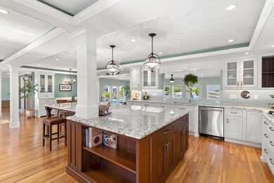 2 Flanders Ln, Wakefield, MA 01880 - photo 4