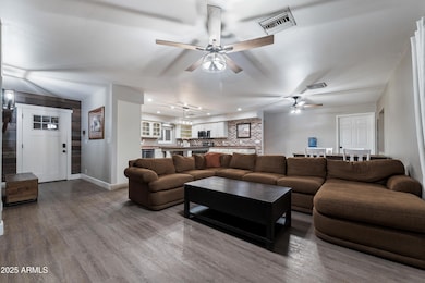 026__1011 N Vista Rd