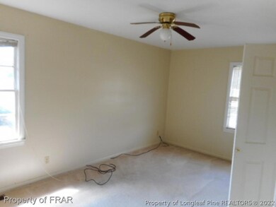 721 Glensford Dr, Fayetteville, NC 28314 - photo 5