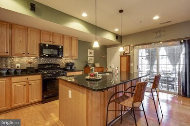 15221 Lancashire Dr unit 369, Woodbridge, VA 22191 - photo 6