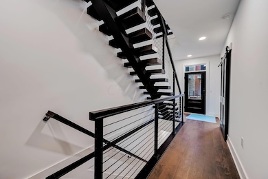 Entryway (3)