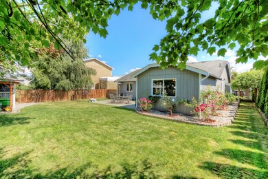 324 Williams Blvd NW, Orting, WA 98360 - photo 2