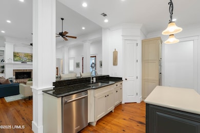 17 Oldfield Village Rd, Bluffton, SC 29909 - photo 4