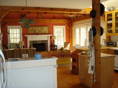 123 Moon Valley Rd, Milford, PA 18337 - photo 4