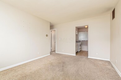 Y-1925 Vaughn St. Columbus, OH001