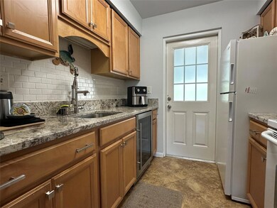 Riverhouse Gardens unit 101, Deerfield Beach, FL 33441 - photo 2