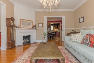 116 Sycamore St, Newburgh, IN 47630 - photo 3