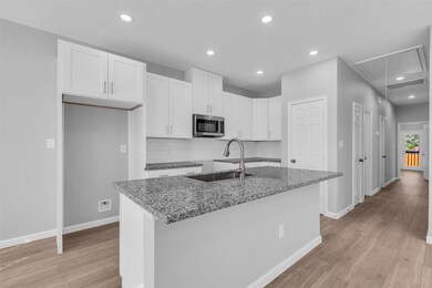 4905 Paula St unit B, Houston, TX 77033 - photo 4