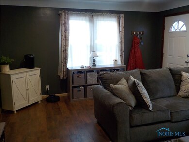 23116 W Edgefield Rd, Genoa, OH 43430 - photo 5