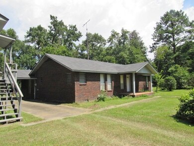 1020 Maxine Ave, McComb, MS 39648 - photo 3