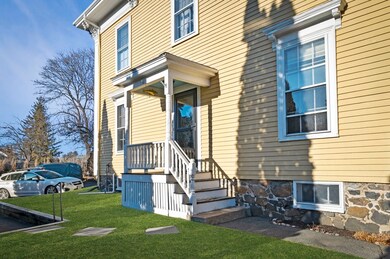 8 High St unit 1, Marblehead, MA 01945 - photo 3