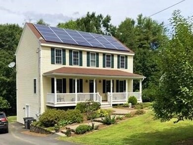 92 Saunders St, Gardner, MA 01440 - photo 2