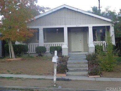 BEAUTIFUL HOME WITH LARGE PORCH AREA!