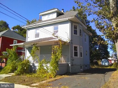 216 W Grape St, Vineland, NJ 08360 - photo 4