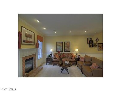 Den/Family/Great Room - FAMILY ROOM