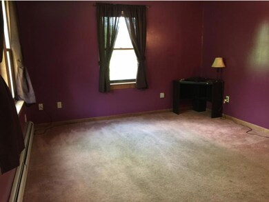 231 Sherwood Cir, Brattleboro, VT 05301 - photo 5