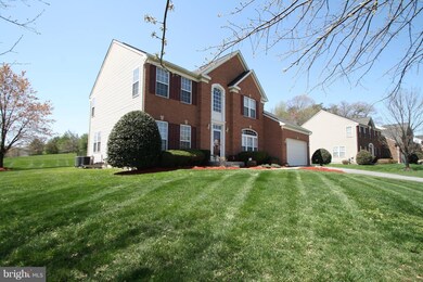 15121 Roving Wood Dr, Bowie, MD 20715 - photo 2