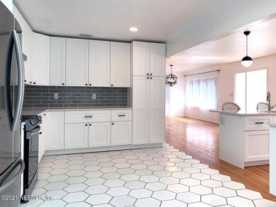 1827 Donald St, Jacksonville, FL 32205 - photo 6