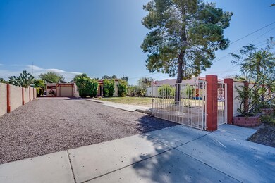 FRONT GATE - 02