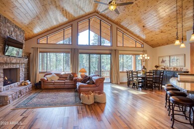 Living Rm