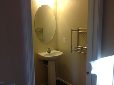 1/2 Bath