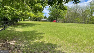 19240 Walsh Farm Ln, Bluemont, VA 20135 - photo 4
