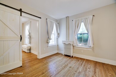 701 Scott St, Stroudsburg, PA 18360 - photo 7