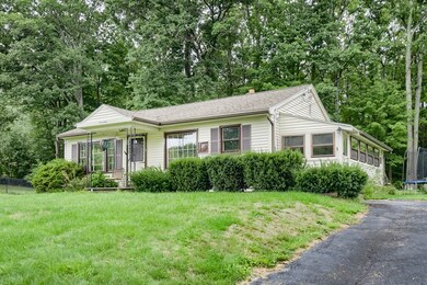 17 Carleton Rd, Rochdale, MA 01542 - photo 3