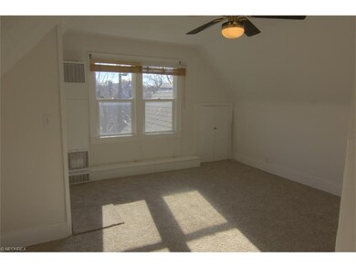 3442 Beechwood Ave, Cleveland, OH 44118 - photo 4