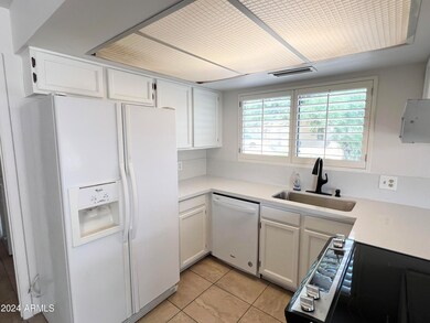 1501 N Tamarisk Dr, Chandler, AZ 85224 - photo 7