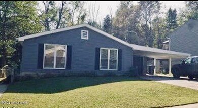 7012 John Paul Ln, Louisville, KY 40229 - photo 2