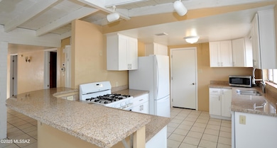 2520 E Helen St, Tucson, AZ 85716 - photo 7