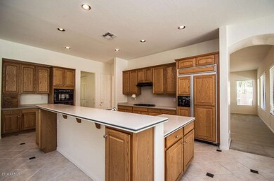 1120 Eli-kitchen2