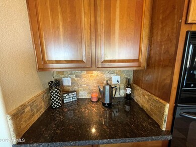 Kitchen serving bar
